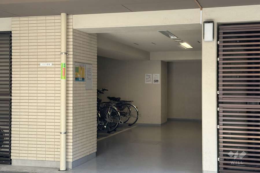 駐輪場