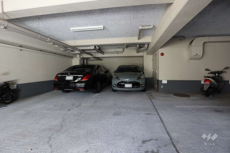 敷地内駐車場（屋内平面式）