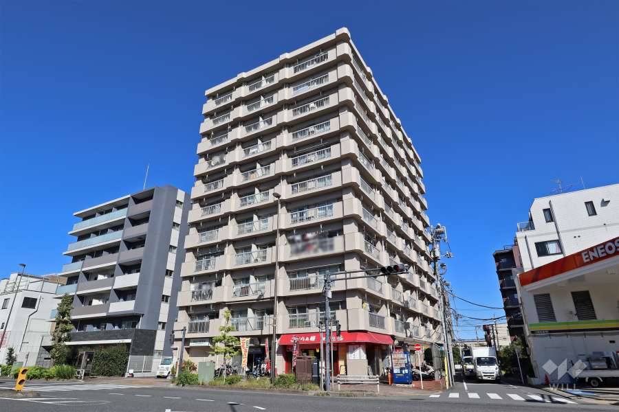 あずさわグランドハウスの外観（南側から）