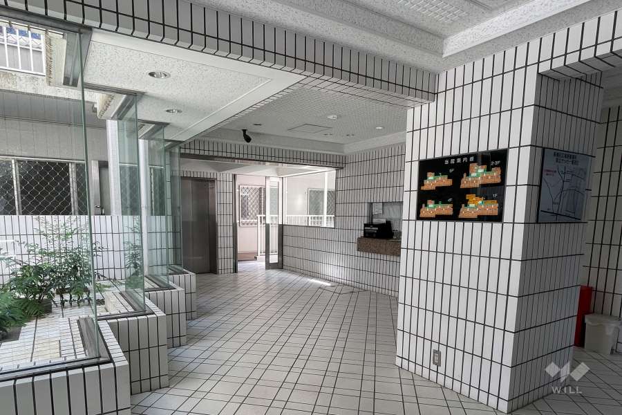 エントランスホール