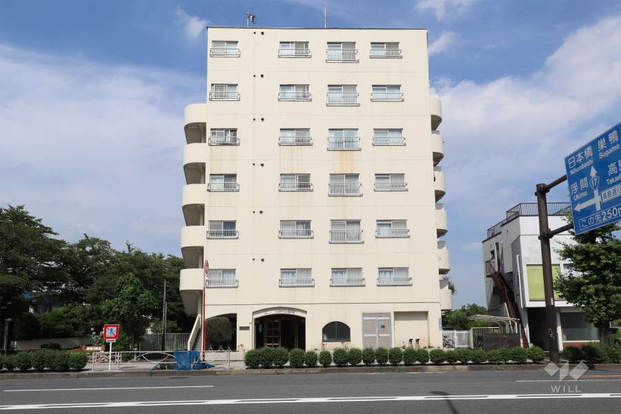 エンゼルハイム板橋の外観（西側から）