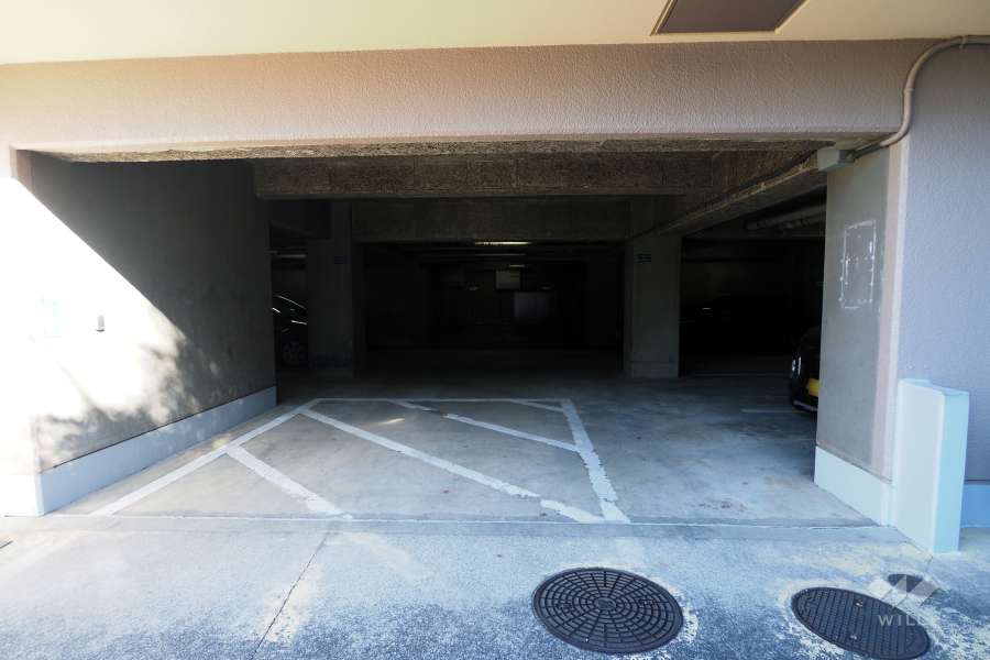 駐車場の出入り口