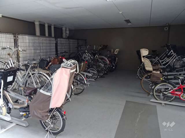 駐輪場