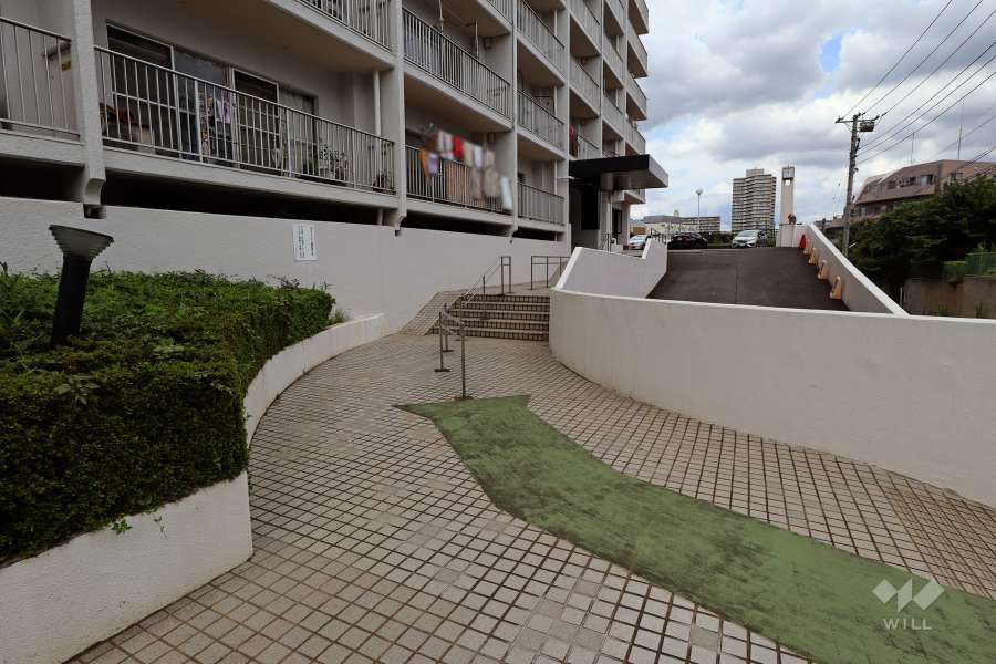 エントランスアプローチ