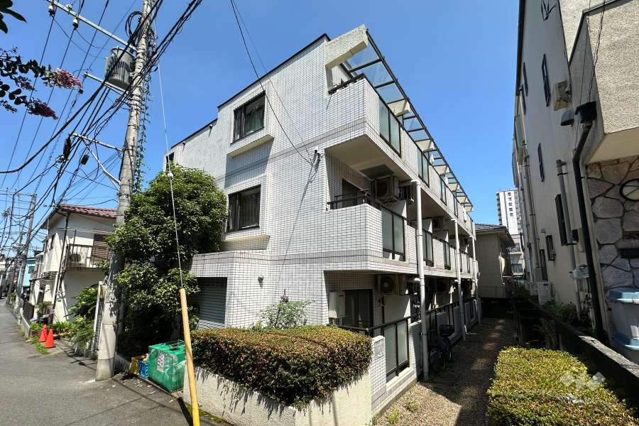 プレール新板橋の外観（南西側から）