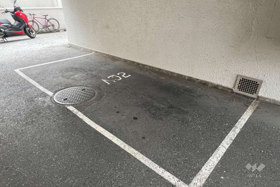 敷地内駐車場（屋内平面式）