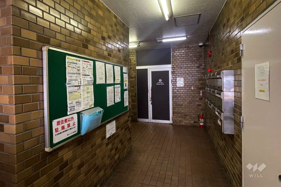 エントランスホール