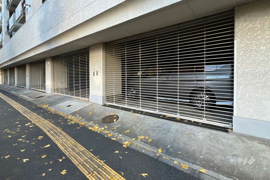 敷地内駐車場（屋内平面式）