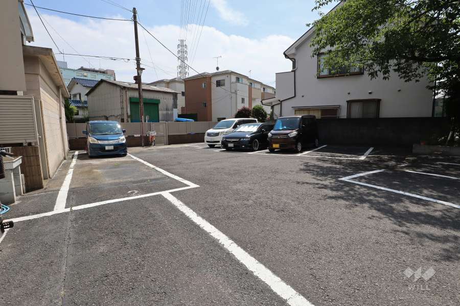 敷地内駐車場（屋外平面式）