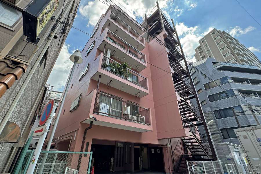 三田大山コーポの外観（北西側から）