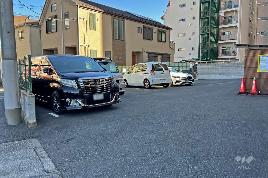 敷地内駐車場（屋外平面式）