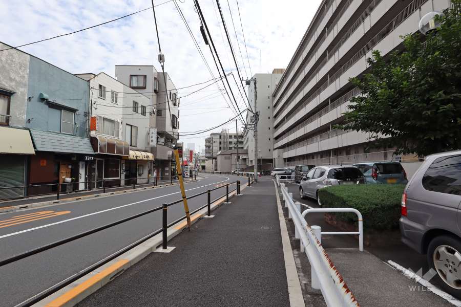 敷地北側の前面道路　　　