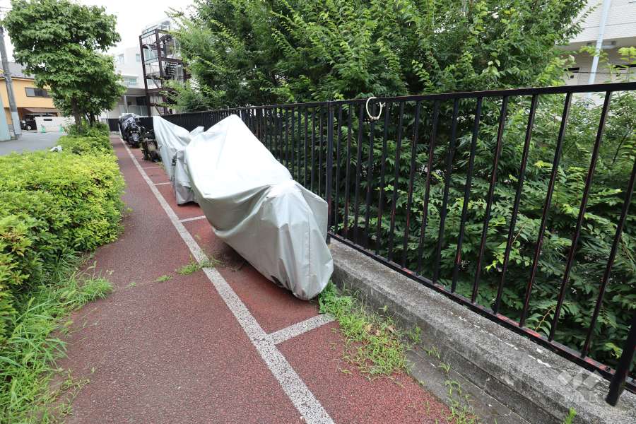 バイク置場