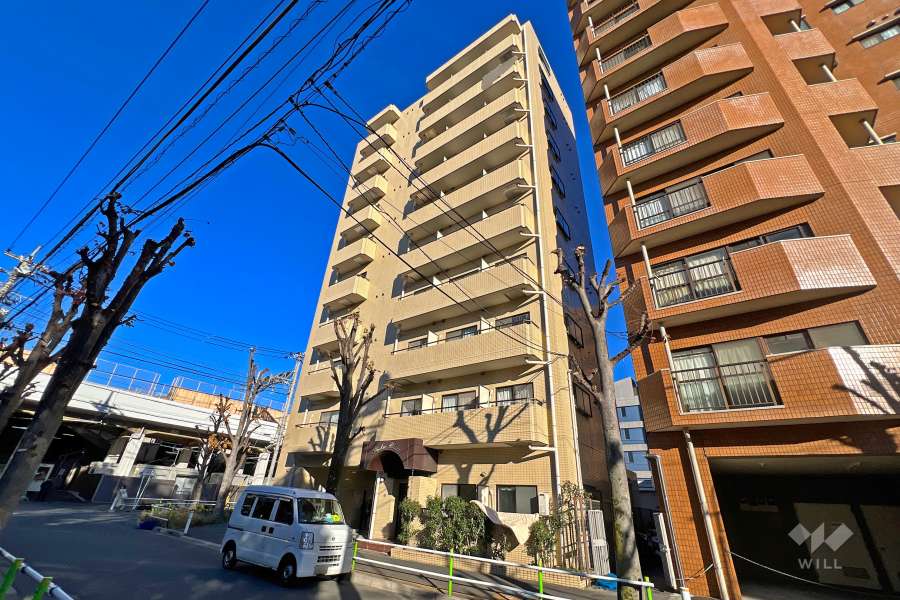 日神パレス西台第3の外観（南西側から）