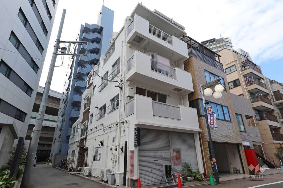 板橋クリーンコーポの外観（東側から）