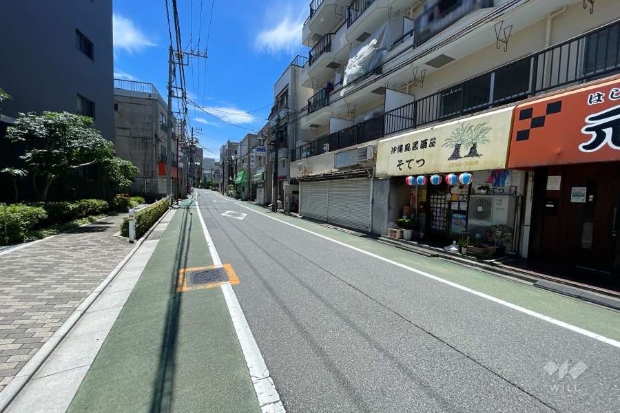 敷地東側の前面道路　
