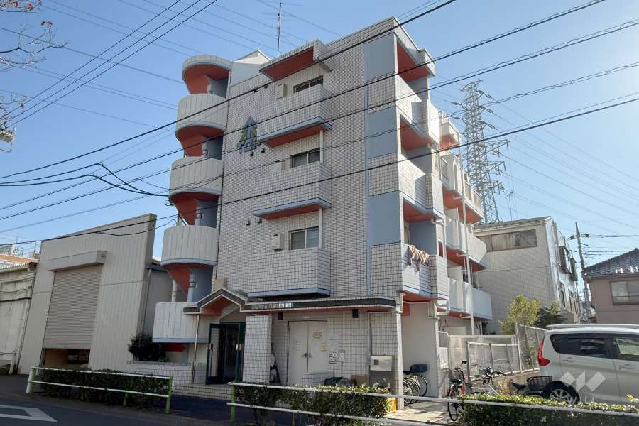 トップ高島平第3の外観（北西側から）