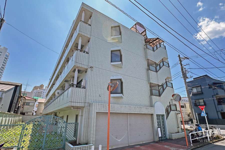 ラ・レジダンス・ド・グランドゥールの外観（東側から）