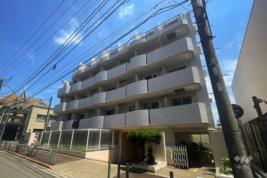 トップ板橋の外観（南東側から）