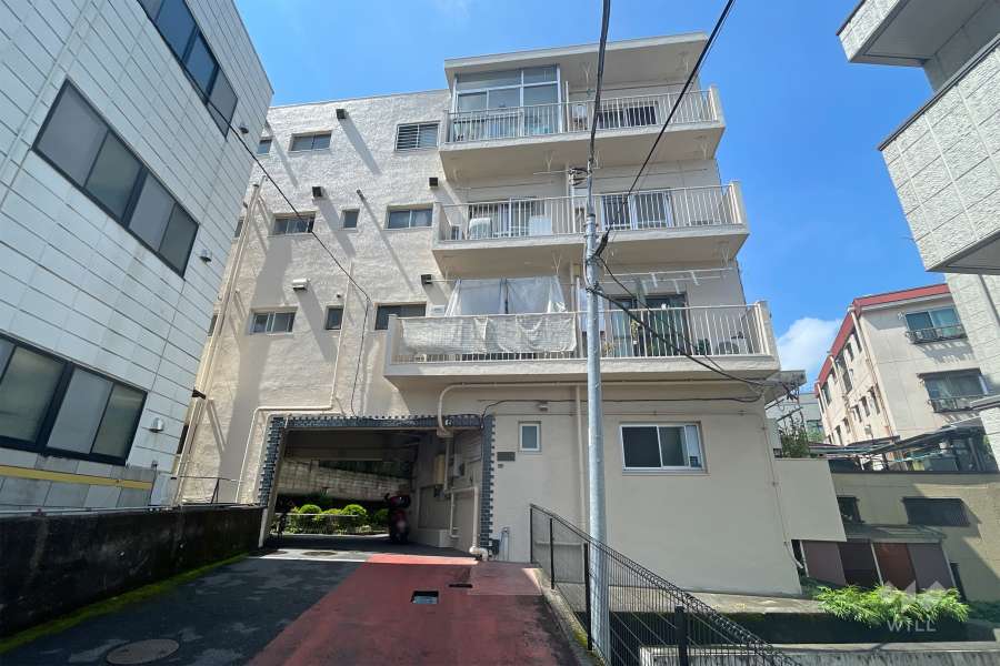 三田成増コーポの外観（北東側から）