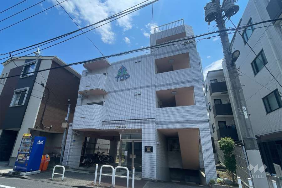 TOP徳丸の外観（北西側から）