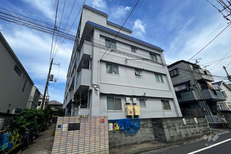 ときわ台ローヤルコーポの外観（南東側から）