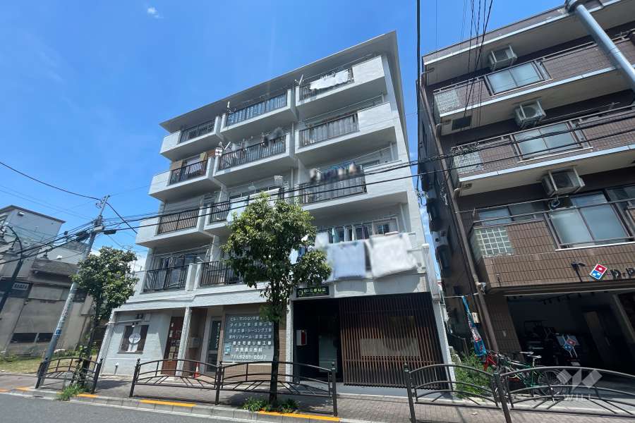 双葉クラウンハイツの外観（南東側から）