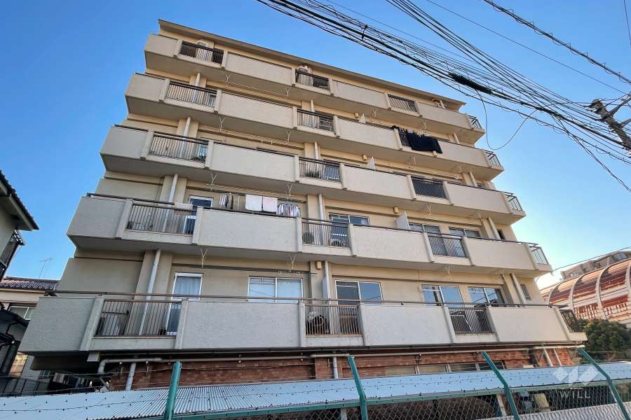 ニューハイム徳丸の外観（北東側から）