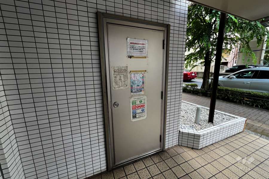 ゴミ置き場
