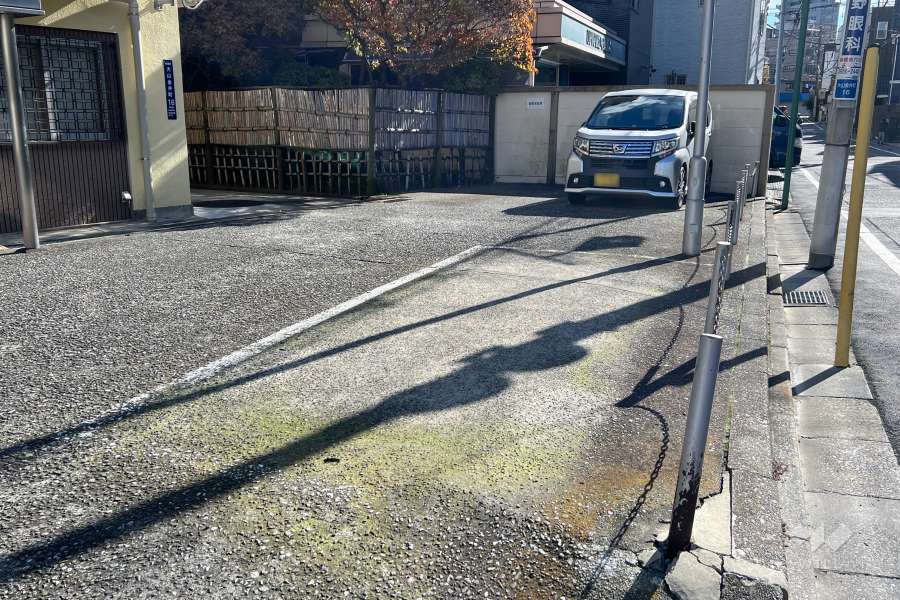 敷地内駐車場（屋外平面式）