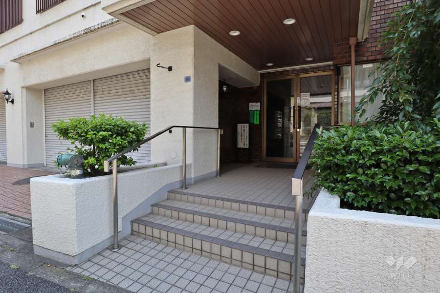 エントランスアプローチ