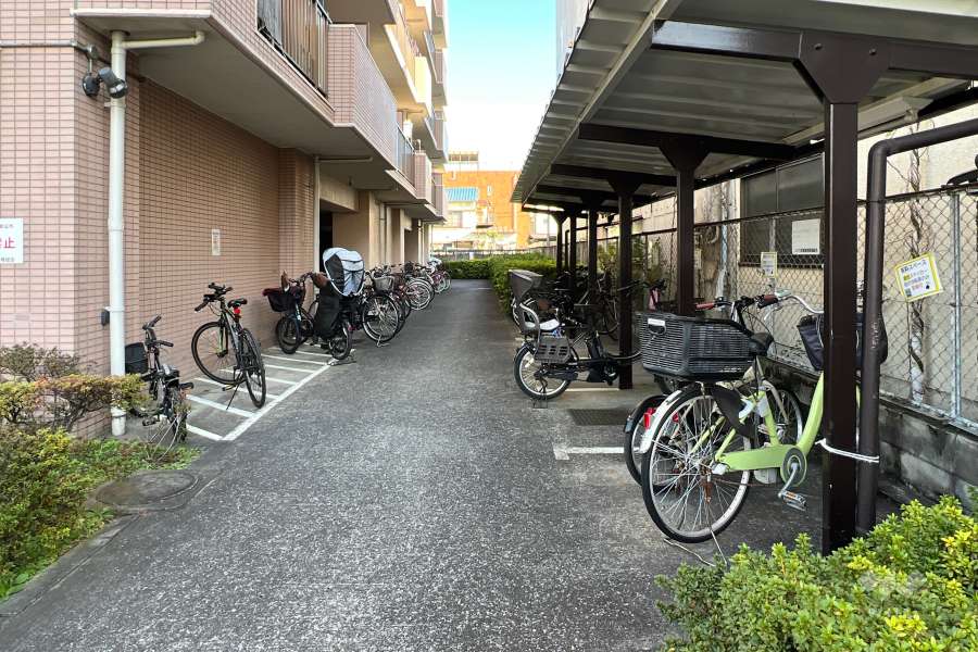 駐輪場・バイク置場