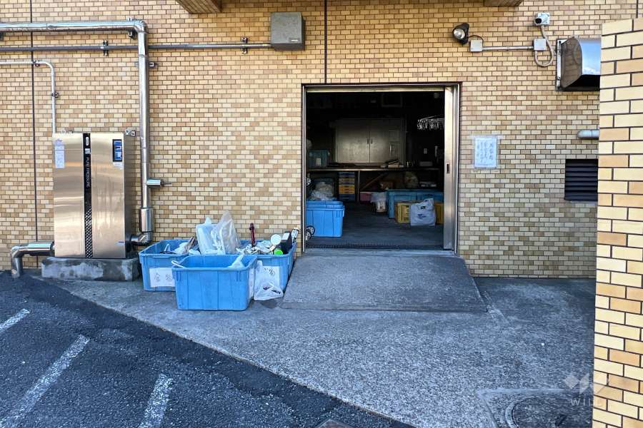 ゴミ置き場