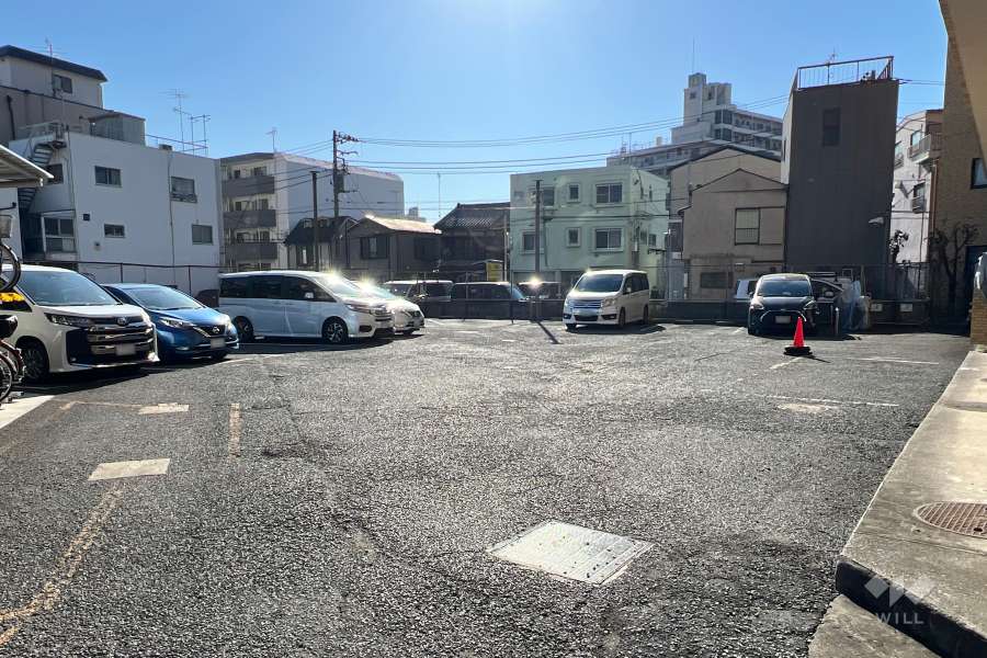 敷地内駐車場（屋外平面式）