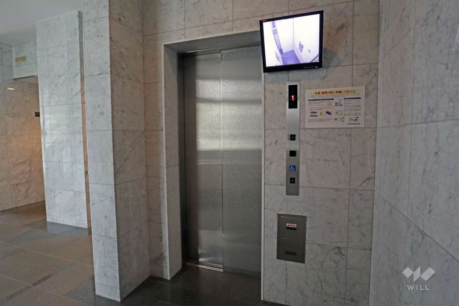 エレベーター