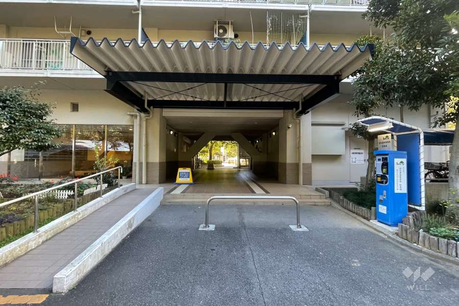 エントランスアプローチ