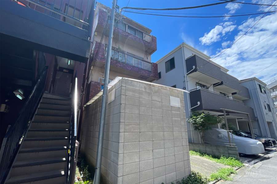 大山パンテオンの外観（北東側から）