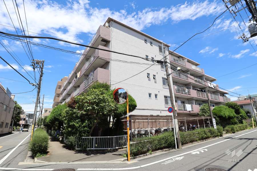 三田南常盤台コーポの外観（南東側から）