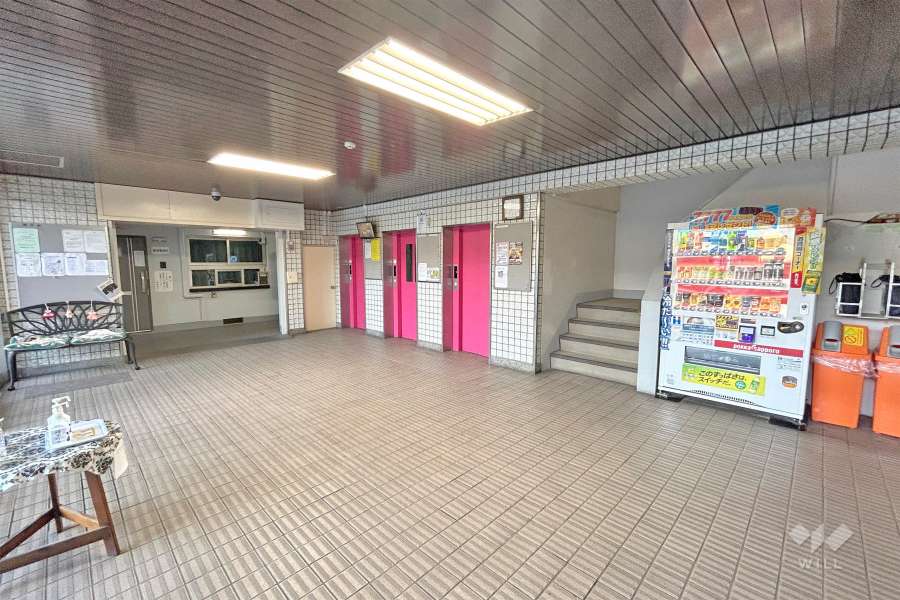 エントランスホール