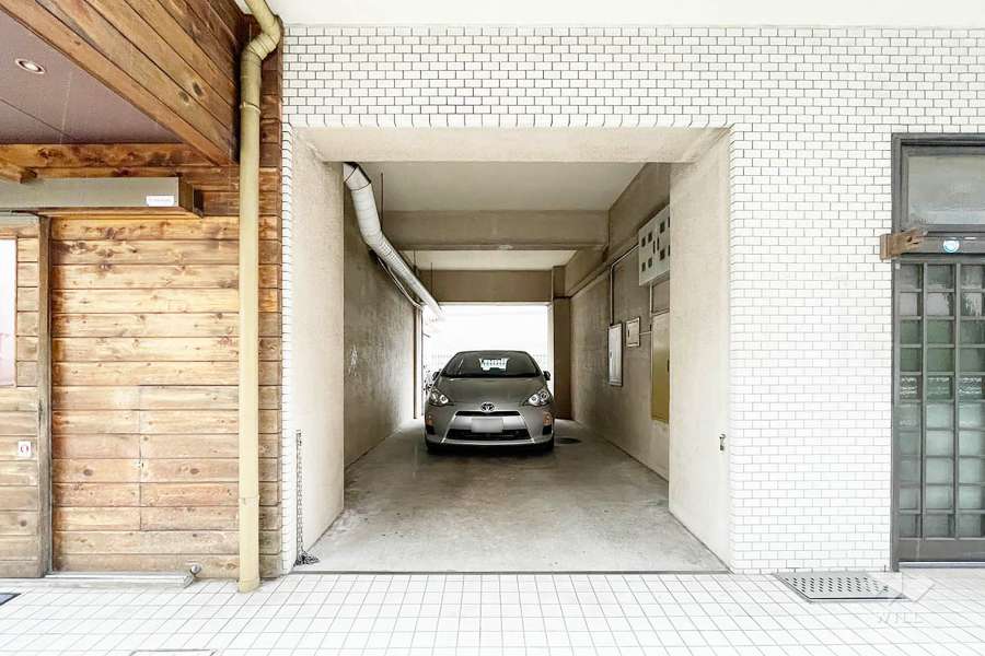 敷地内駐車場（屋内平面式）