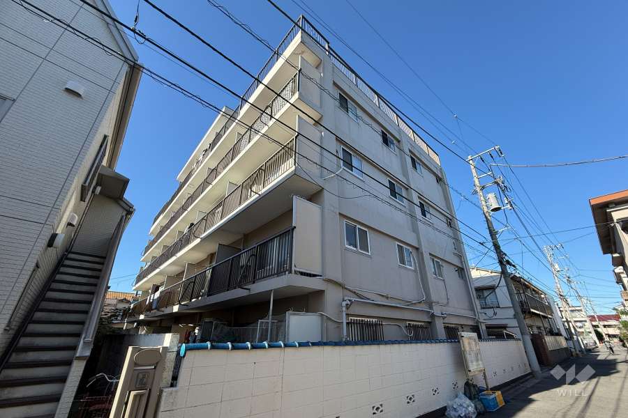 江古田マンションの外観（南東側から）