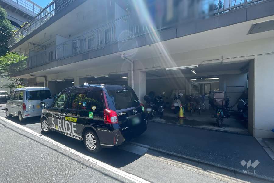 敷地内駐車場（屋内平面式）