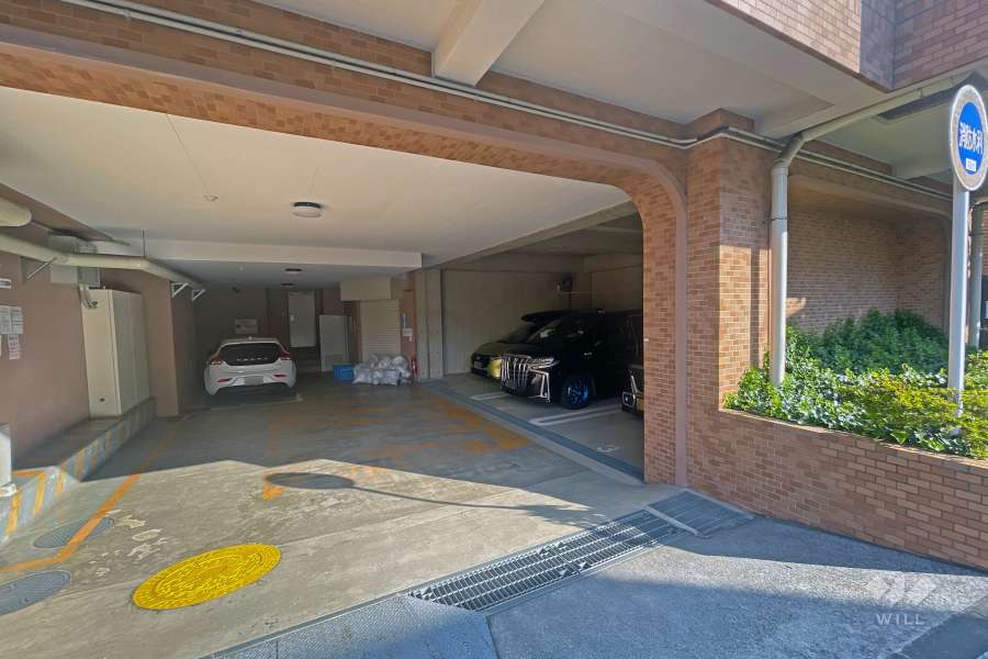 敷地内駐車場（屋外平面式）