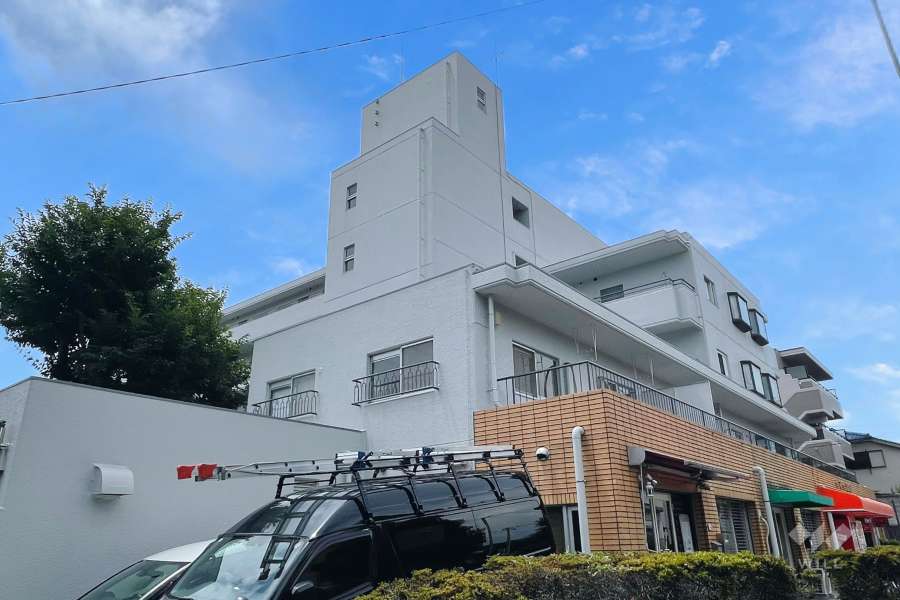 コンド向原の外観（北側から）