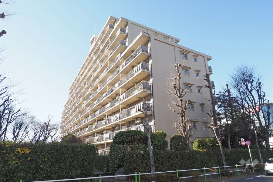 小豆沢パークファミリアB棟の外観（南東側から）