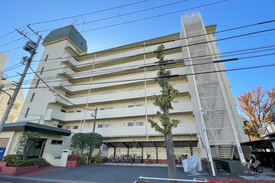 志村坂上見次公園マンションの外観（北東側から）