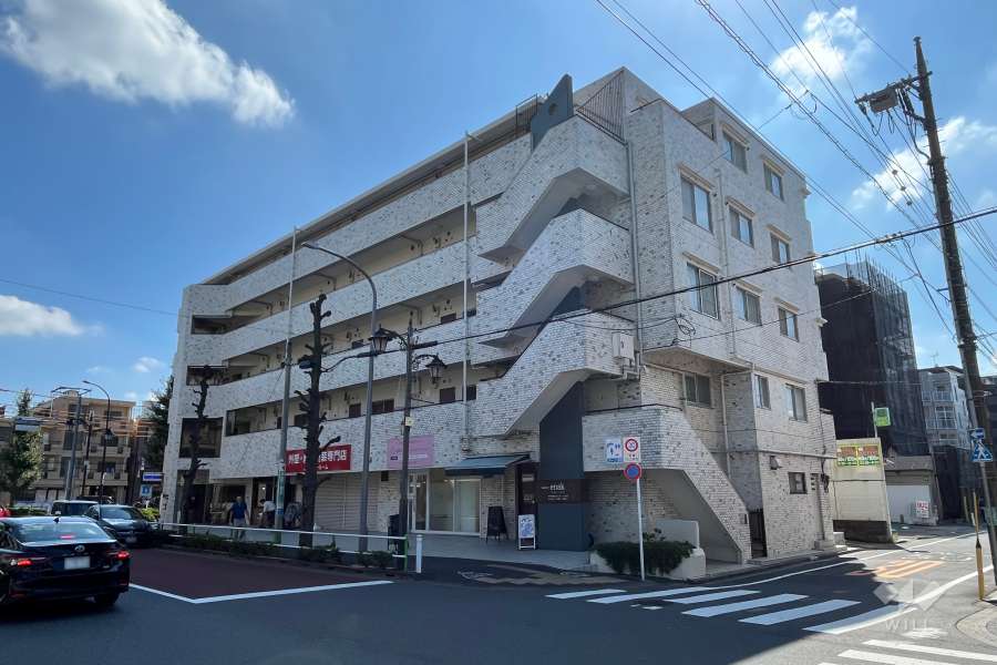 ウェストハイツ高島平の外観（北西から）