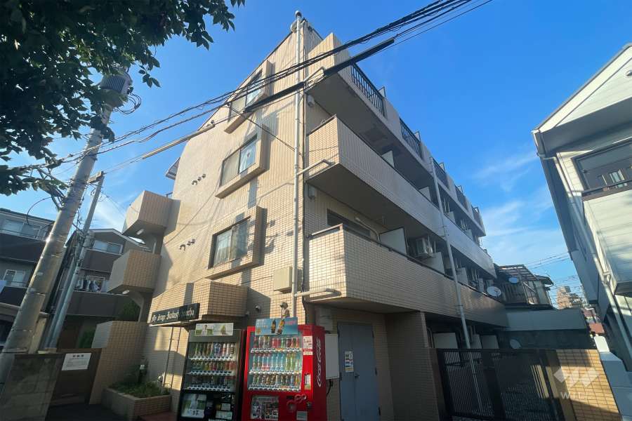マイステージ板橋本町の外観（西南側から）