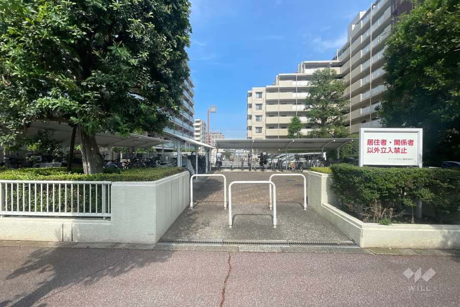 駐輪場の出入り口