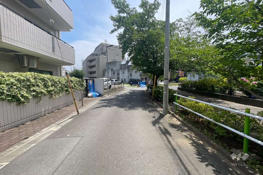 敷地南西側の前面道路　